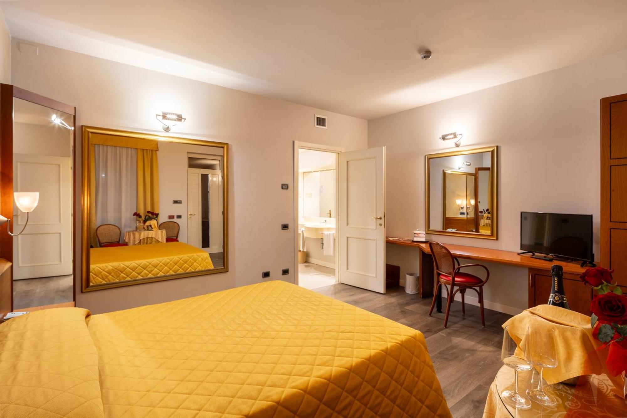 Hotel Motel Sporting Montodine Exterior foto